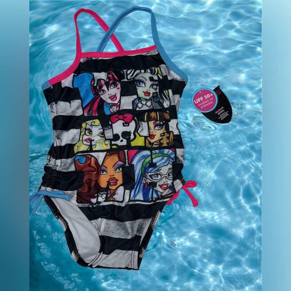 Monster High Themed Girls One Piece Bathing Suit Swim Suit NWT Size M (7-8)